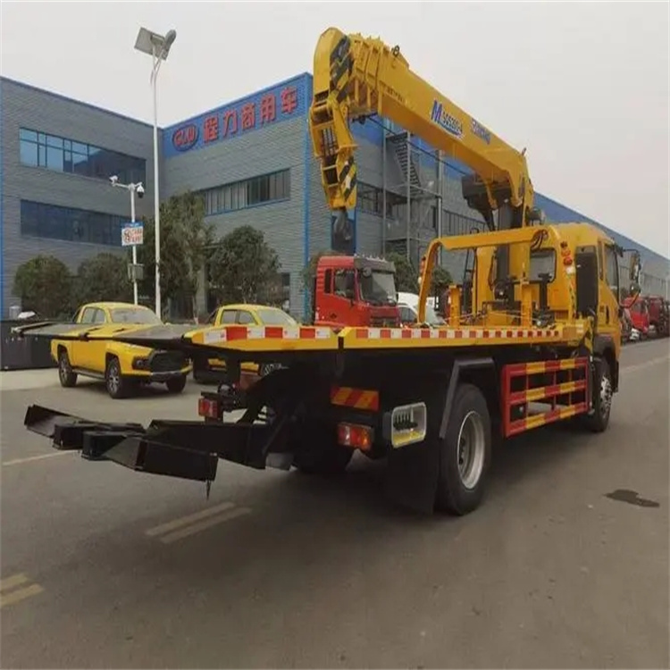 黄竹镇附近小随车吊出租电话，轻松解决搬运烦恼