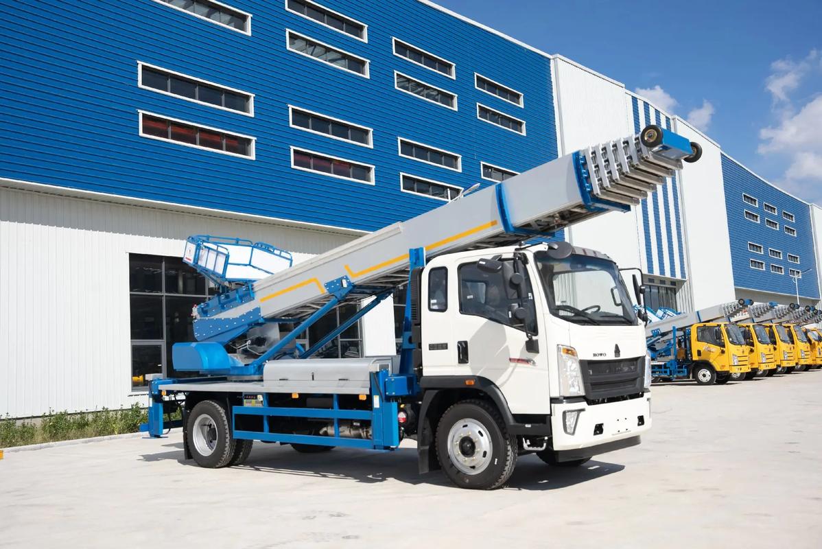 黄竹镇出租云梯车高空作业车 建筑垃圾搬运